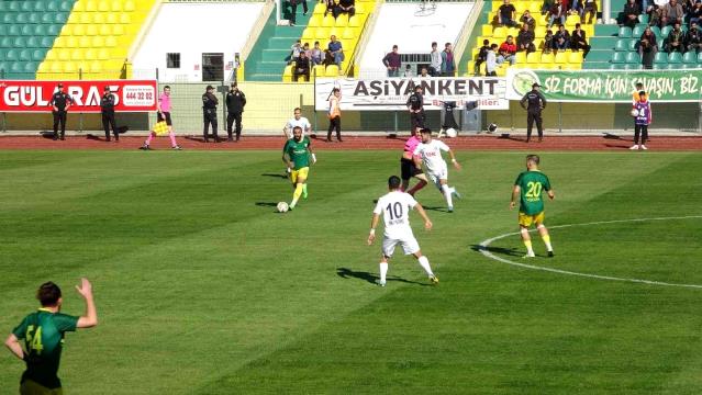 Adıyaman FK Sarıyer SK: 0-0